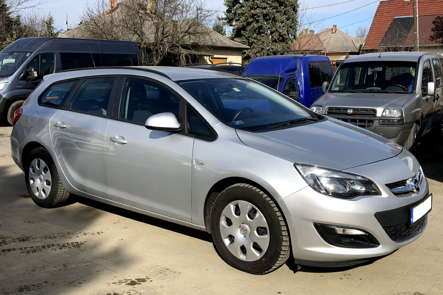 OPEL Astra J kombi